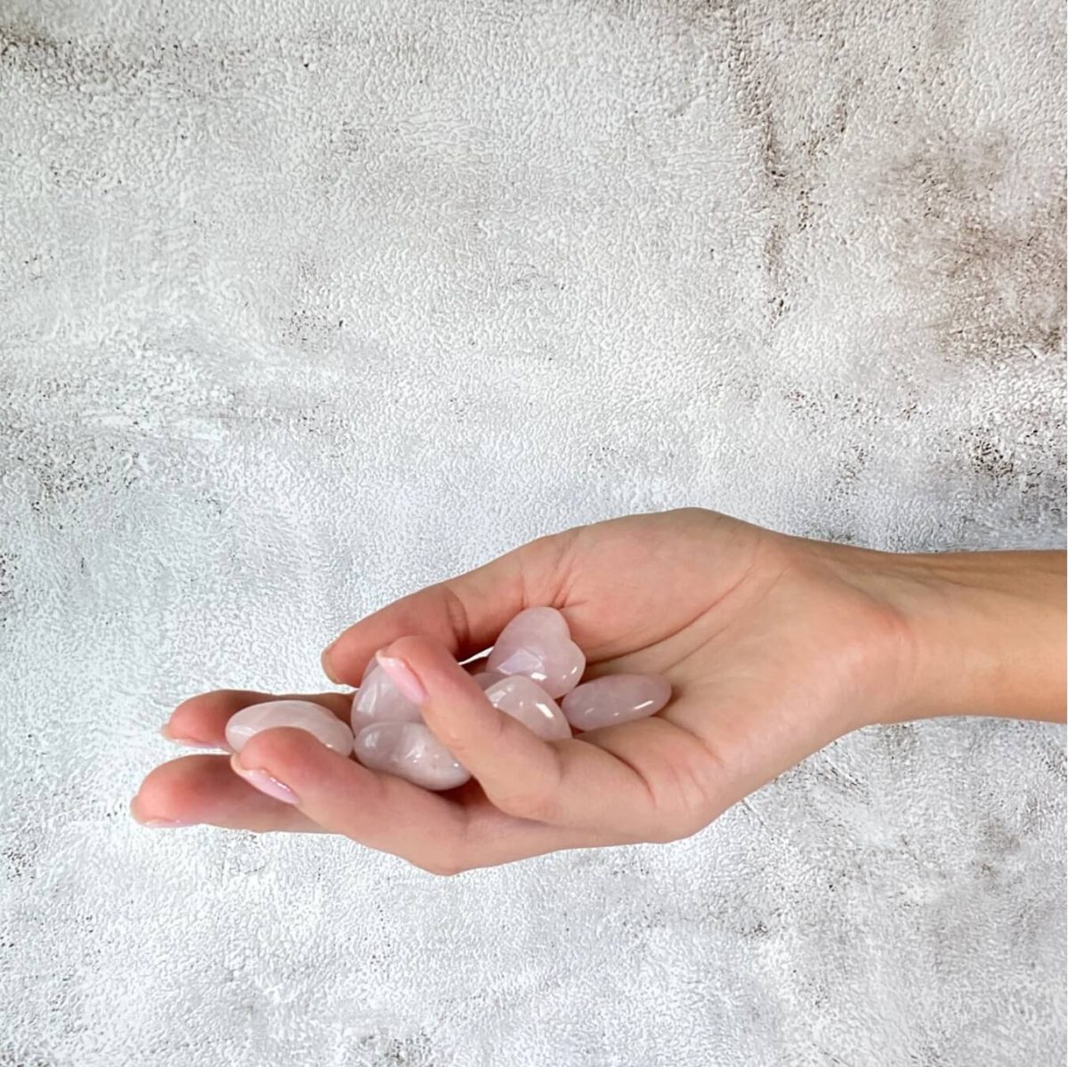 love-stone-rose-quartz-heart