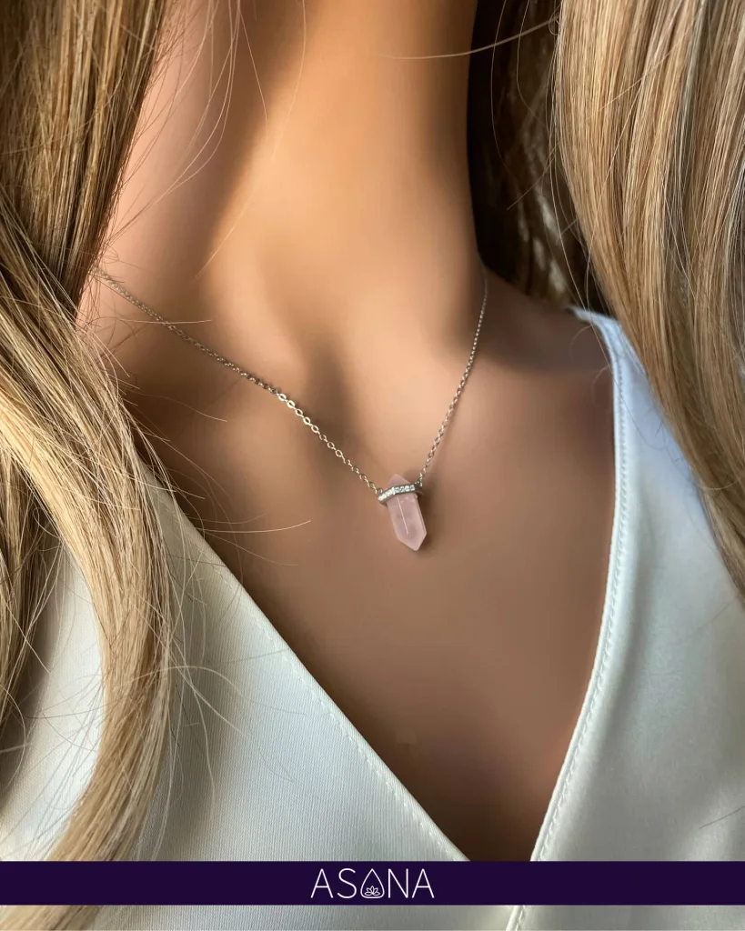 Made with genuine silver 925, this necklace features a beautiful rose quartz point pendant that exudes natural beauty and feminine charm.