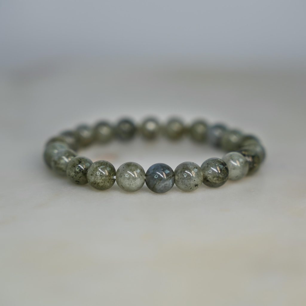 Gray labradorite Gemstone Bracelet