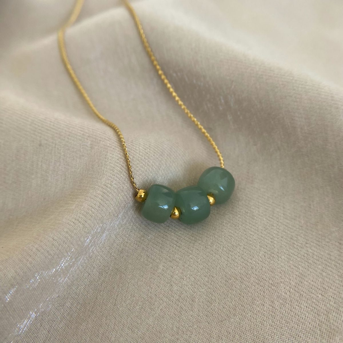 green aventurine necklace pendant dainty 18k gold