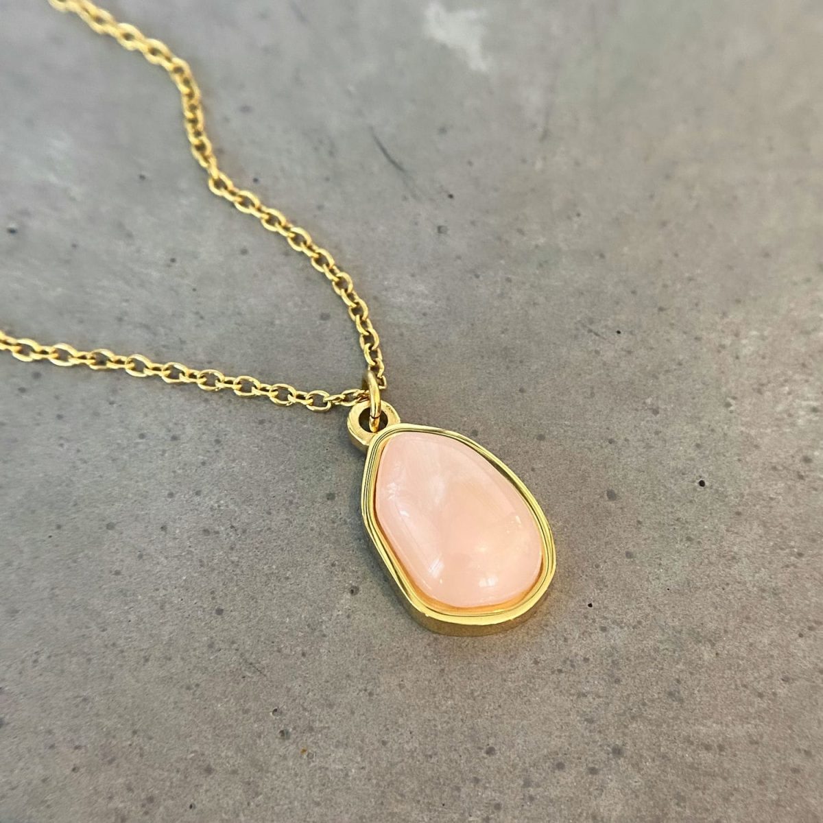 Rose Quartz Pendant Necklace Simple Rose Quartz Necklace 18k gold plated pure rose quartz