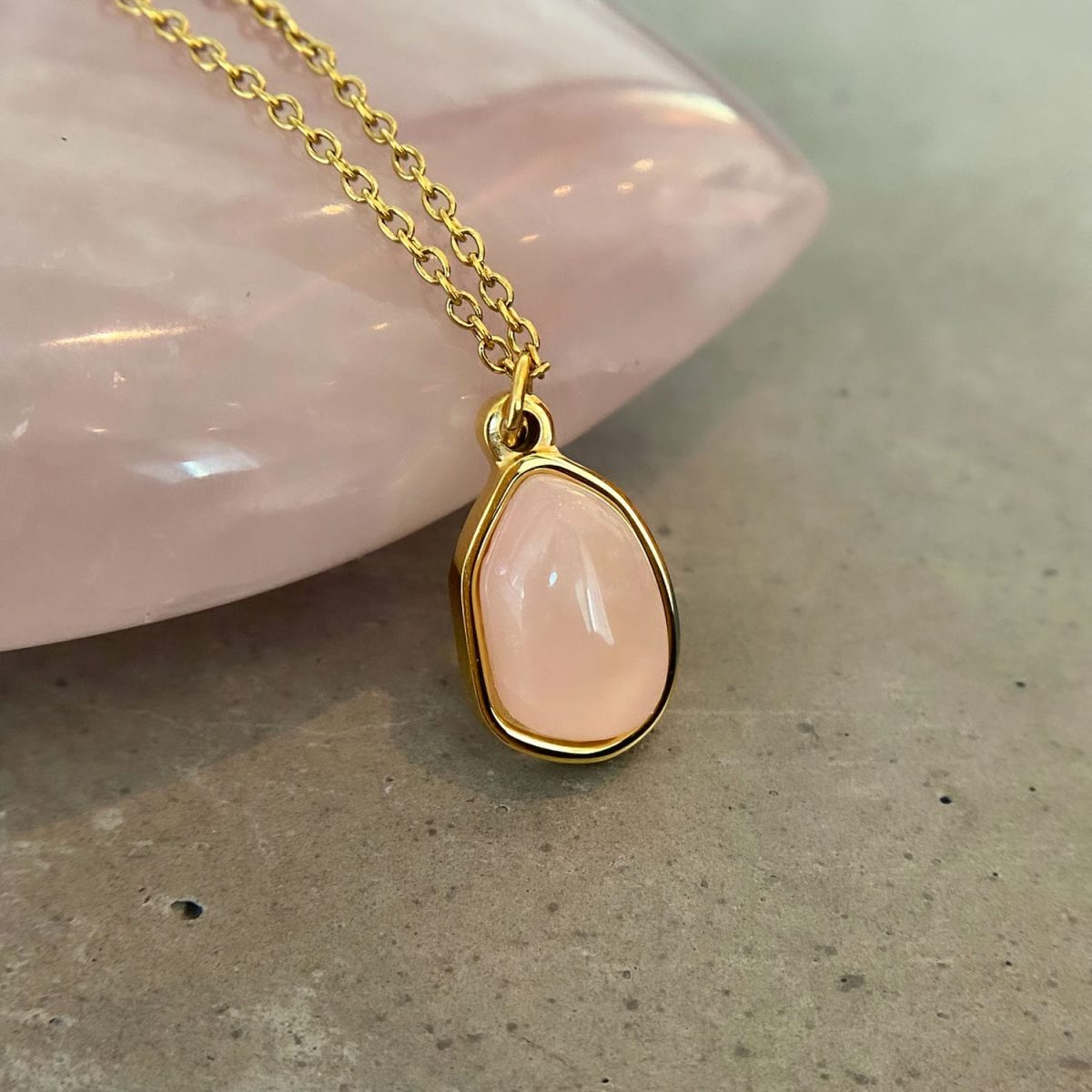 Rose Quartz Pendant Necklace Simple Rose Quartz Necklace 18k gold plated pure rose quartz