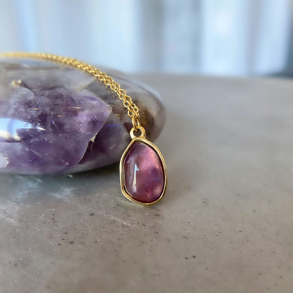 amethyst pendant necklace 18k gold crystal necklace