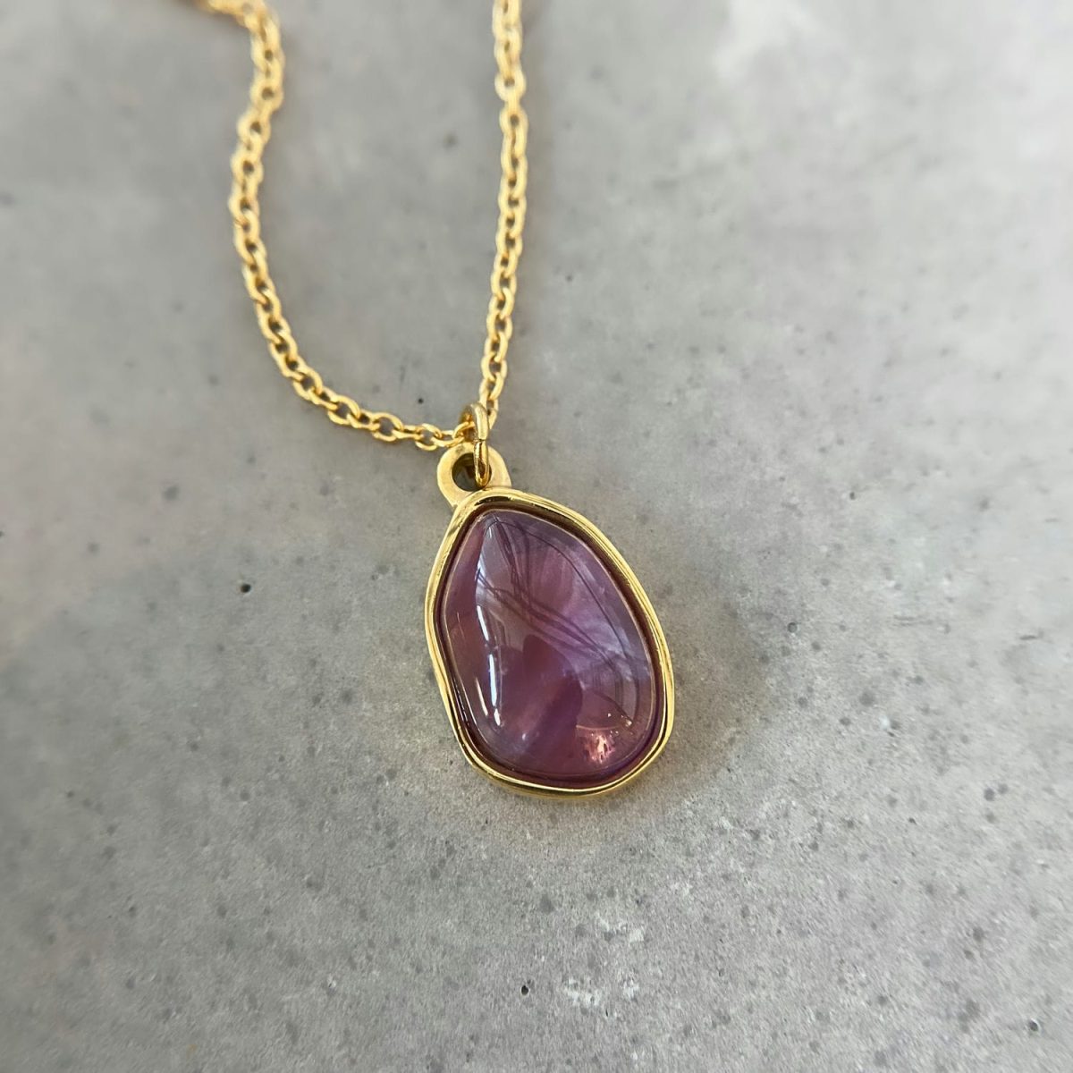 amethyst pendant necklace 18k gold crystal necklace